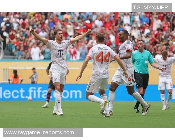 德甲巅峰对决拜仁大胜多特蒙德乌龙球引爆全场激情