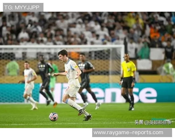 英超经典对决皇马与尤文图斯激战成平局引发历史冷门回顾