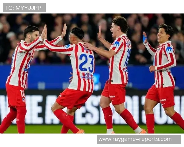 中超精彩对决巴萨逆袭曼联补时绝杀引爆全场激情 中超精彩对决巴萨逆袭曼联补时绝杀引爆全场激情