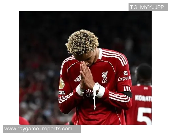 友谊赛激战：AC米兰逆转利物浦红牌事件引发全场热议